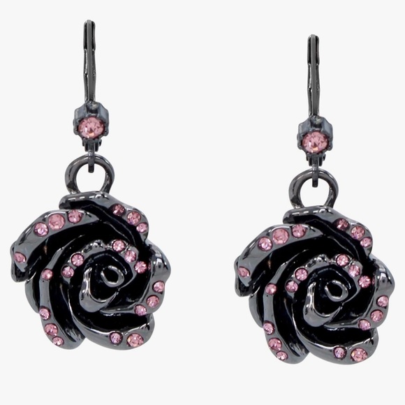 New BETSEY JOHNSON metal black rose earrings with pink rhinestones - Picture 4 of 4